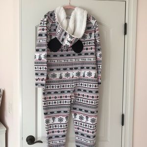 NWOT Authentic original Disney parks limited edition holiday onesie